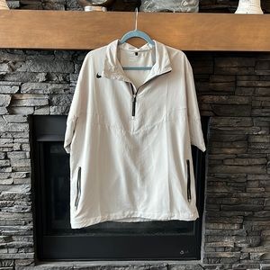 Nike shorts leave raincoat